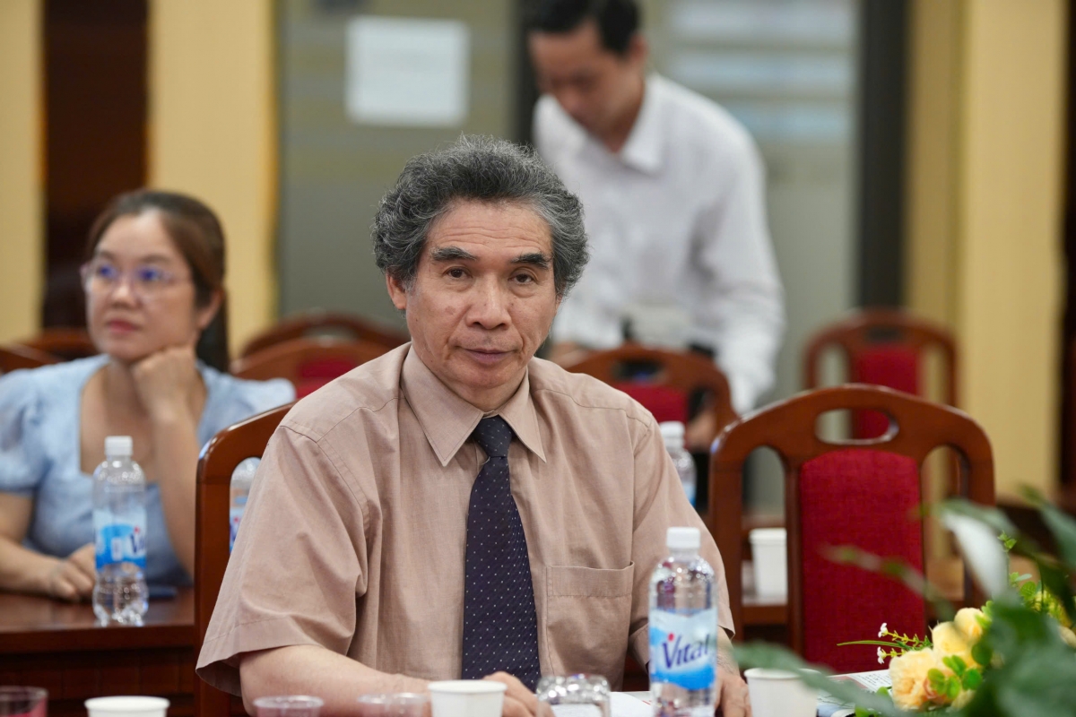PGS.TS Nguyễn Thường Lạng, Giảng viên cao cấp, Viện Thương mại- Kinh tế quốc tế, Trường Đại học Kinh tế quốc dân