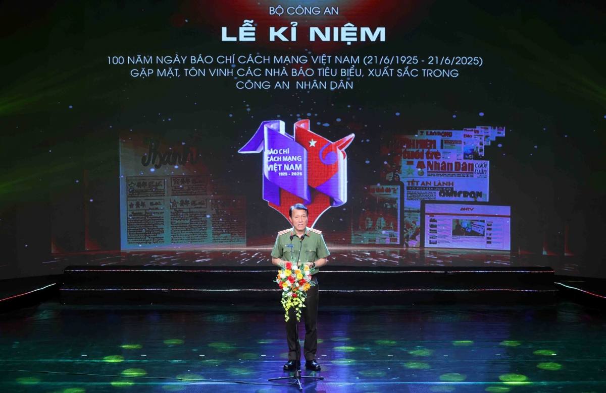 Bộ trưởng Lương Tam Quang phát biểu khai mạc lễ kỷ niệm.