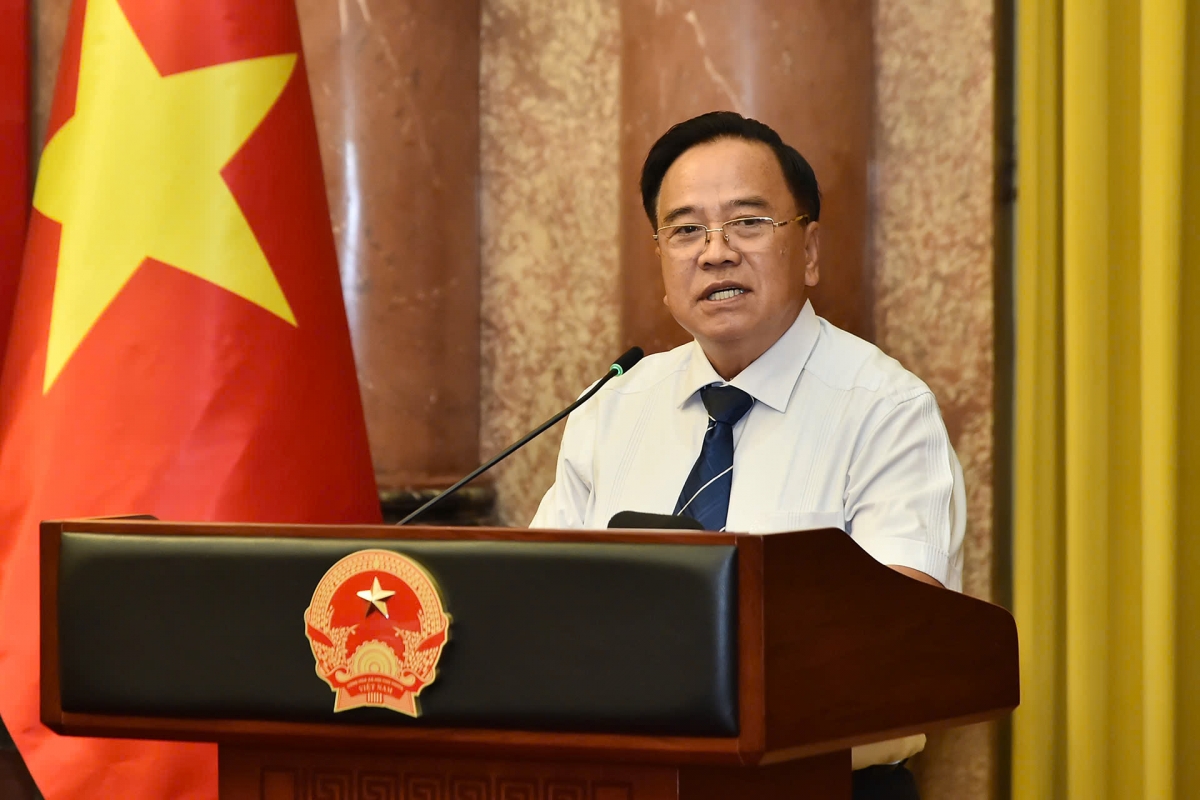 Các đại biểu phát biểu tại buổi gặp mặt