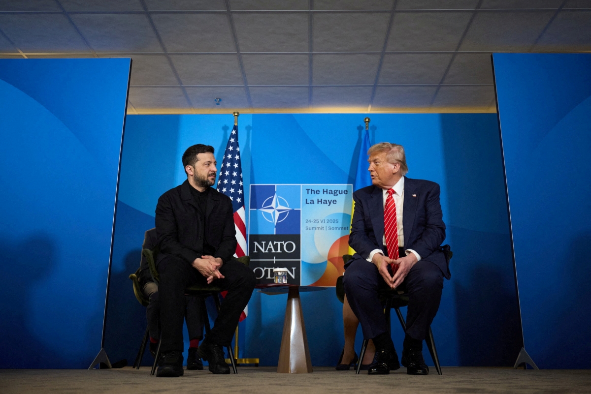 Tổng thống Mỹ Donald Trump và Tổng thống Ukraine Volodymyr Zelenskiy tham dự một cuộc họp bên lề Hội nghị thượng đỉnh NATO ở The Hague, Hà Lan ngày 25/6/2025- Nguồn: Reuters