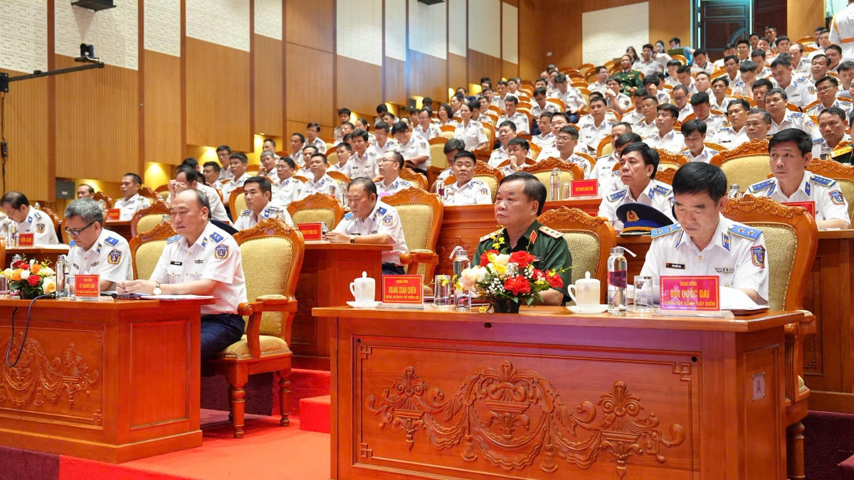 Các đại biểu tham dự Hội nghị