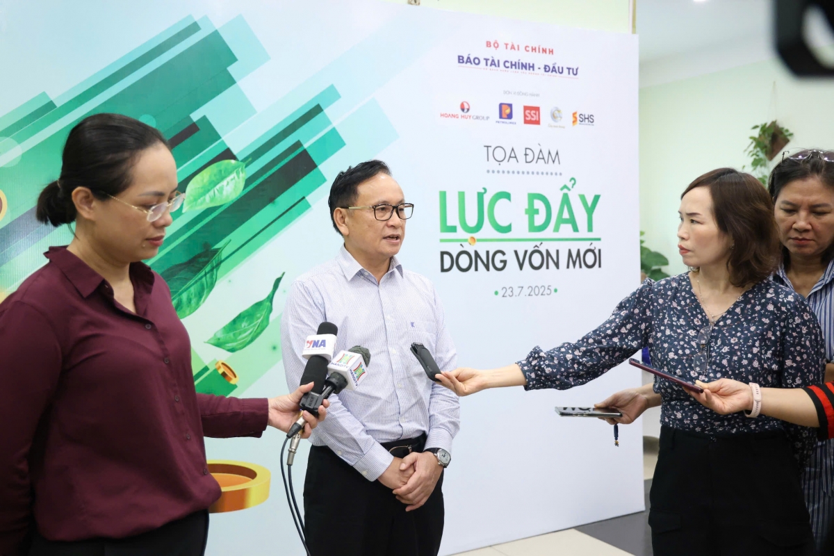 Ông Nguyễn Sơn, Chủ tịch HĐTV, Tổng Công ty Lưu ký và Bù trừ Chứng khoán Việt Nam (VSDC) trả lời phỏng vấn