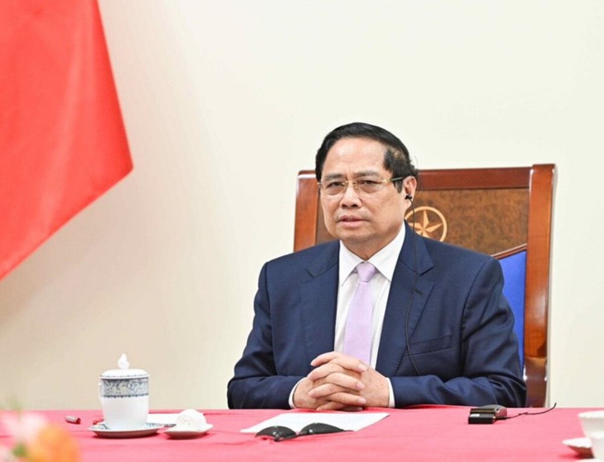 Ủy viên Bộ Chính trị, Thủ tướng Phạm Minh Chính điện đàm với Thủ tướng Malaysia Anwar Ibrahim.
