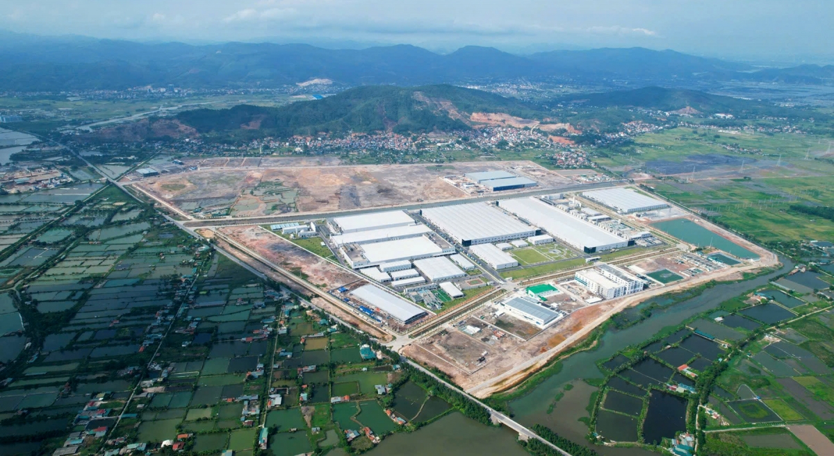 Tháo gỡ khó khăn, đưa các dự án công nghiệp vào hoạt động là 1 trong những nhiệm vụ trọng tâm mà Quảng Ninh tập trung nửa cuối năm.