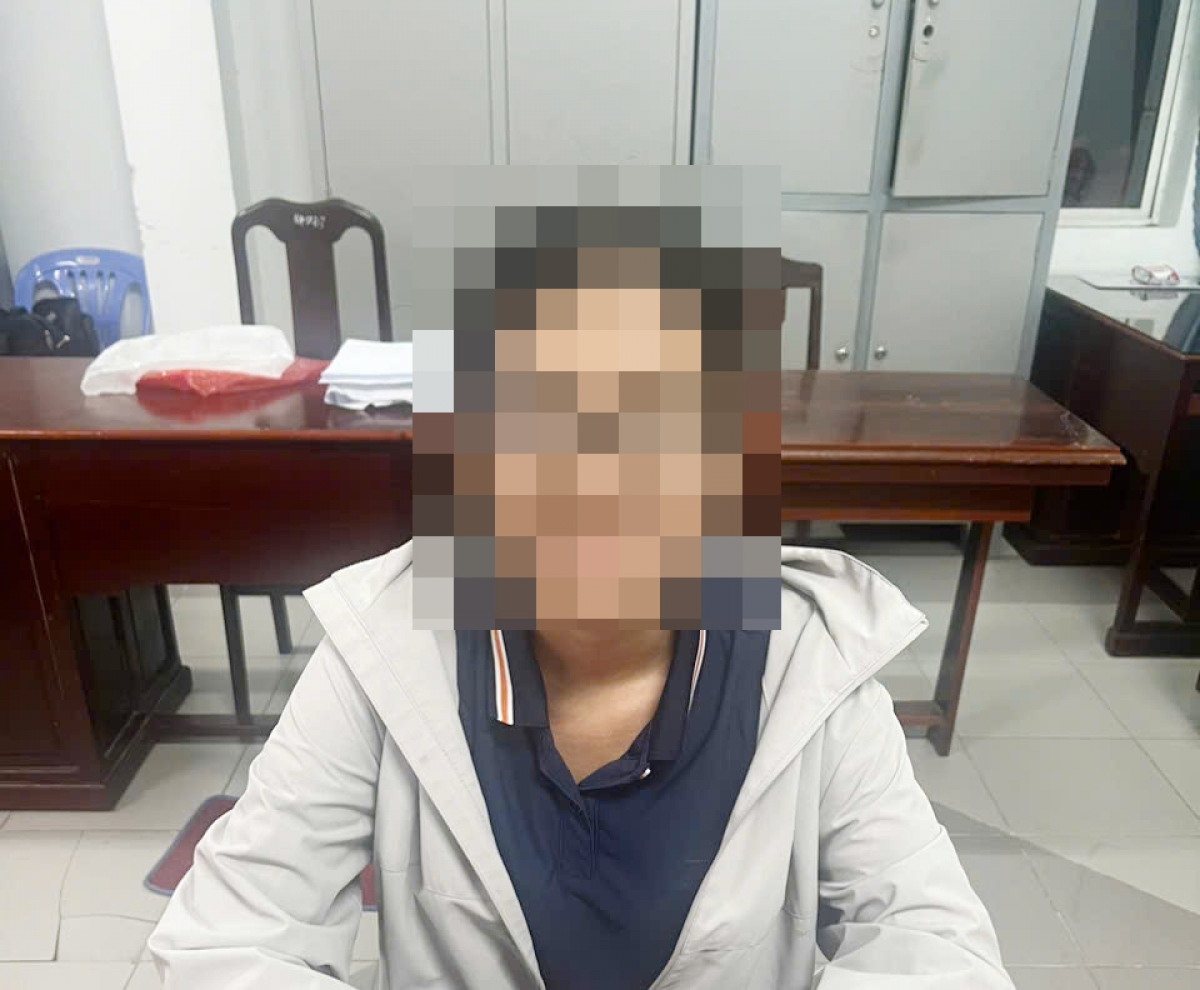 V.B.M.L. trình báo với Công an về việc bị kẻ giả danh công an lừa đảo