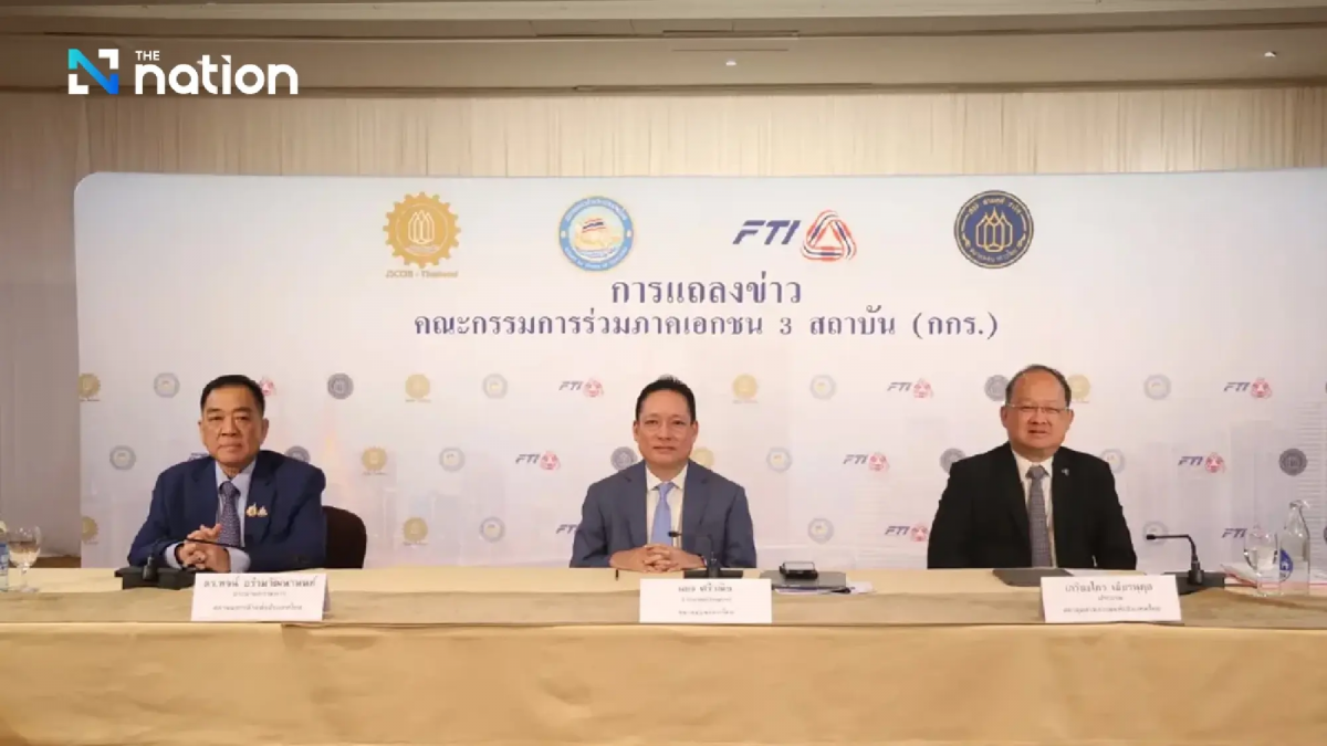 Các lãnh đạo của UB Thường trực chung về Thương mại, Công nghiệp và Ngân hàng, Chủ tịch Liên đoàn Công nghiệp Thái Lan và Phòng Thương mại Thái Lan. Ảnh: The Nation