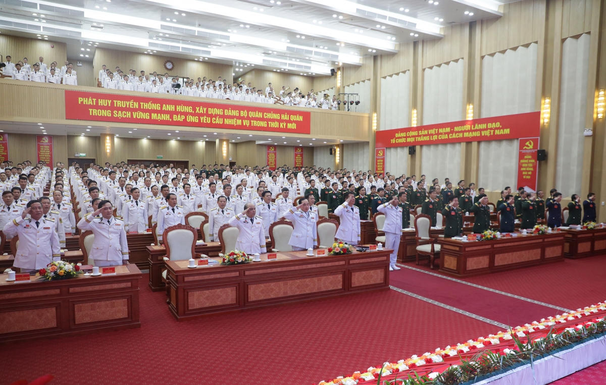 Đại hội thực hiện nghi lễ chào cờ bế mạc đại hội
