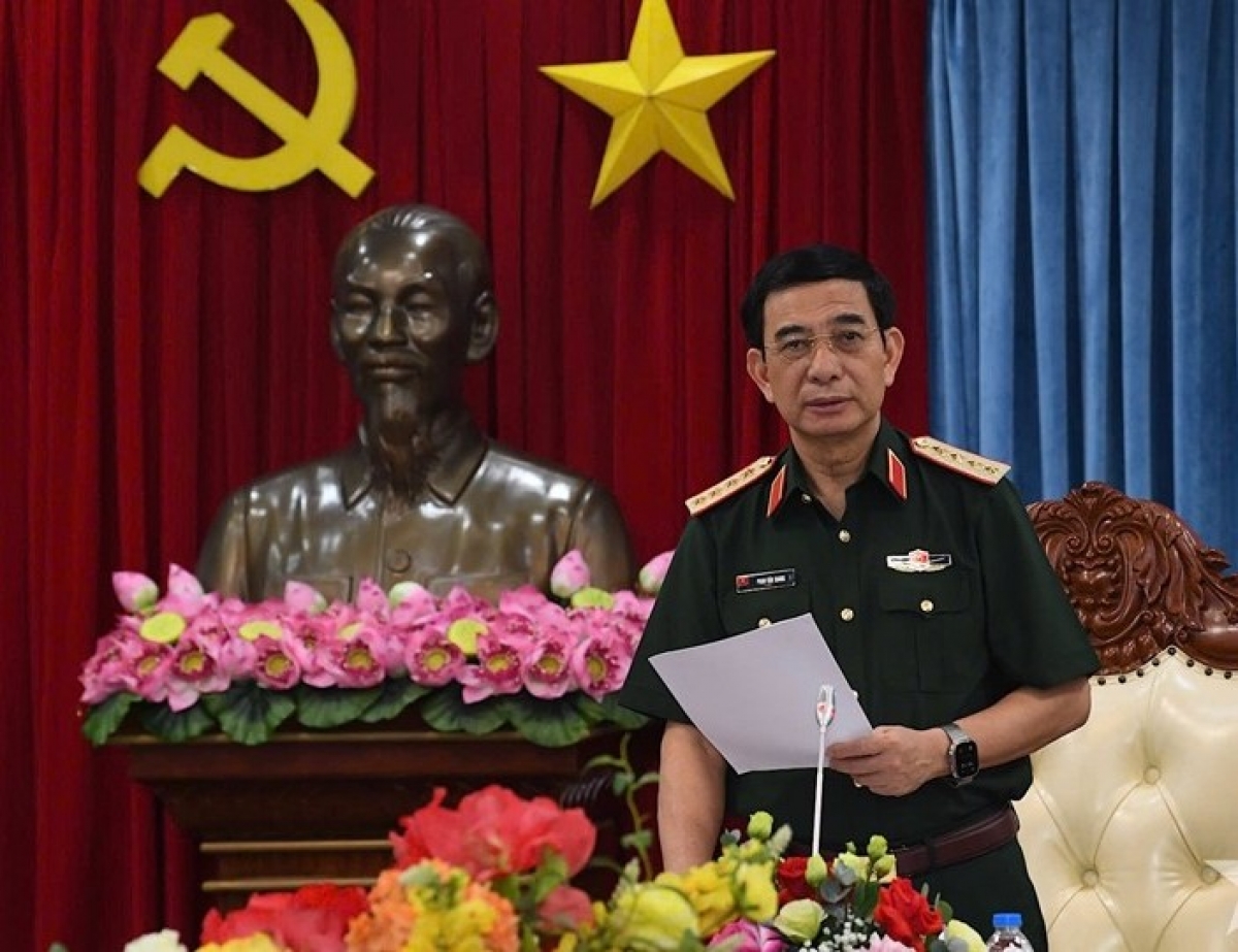 Bộ trưởng Bộ Quốc phòng Đại tướng Phan Văn Giang phát biểu
