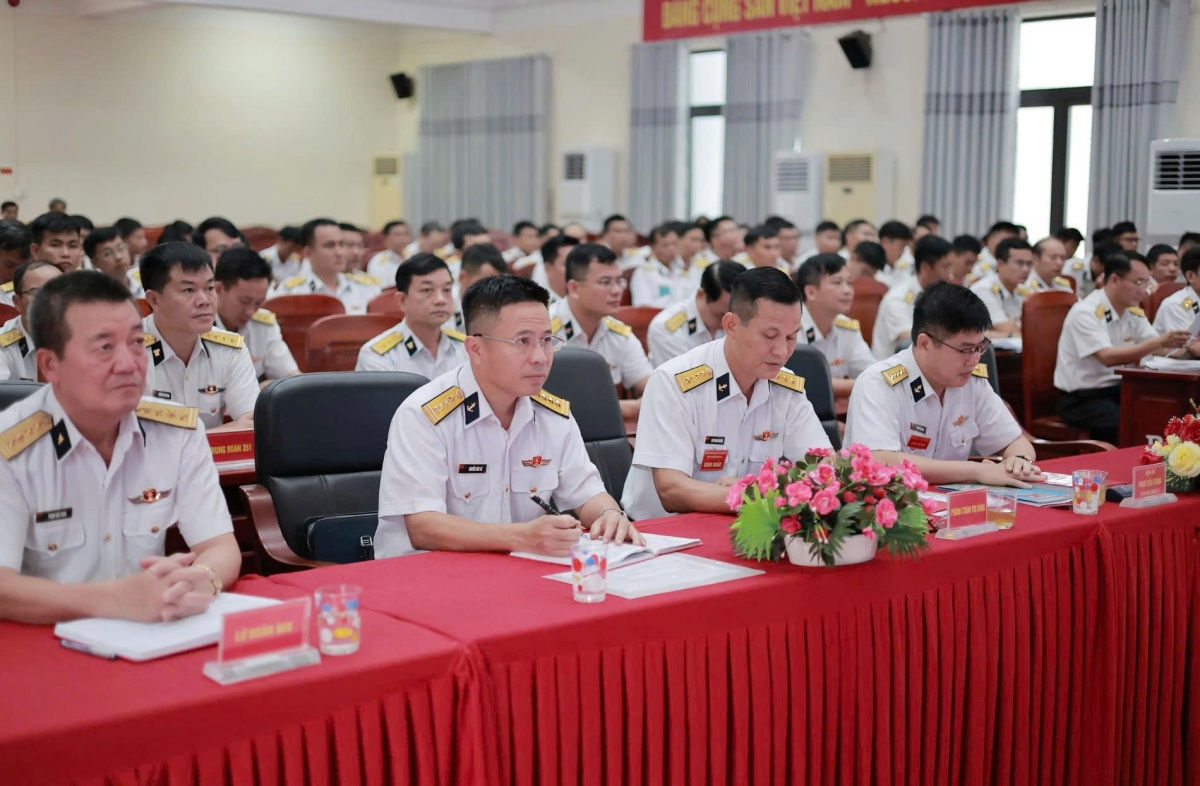 Quang cảnh buổi khai mạc hội thi, hội thao