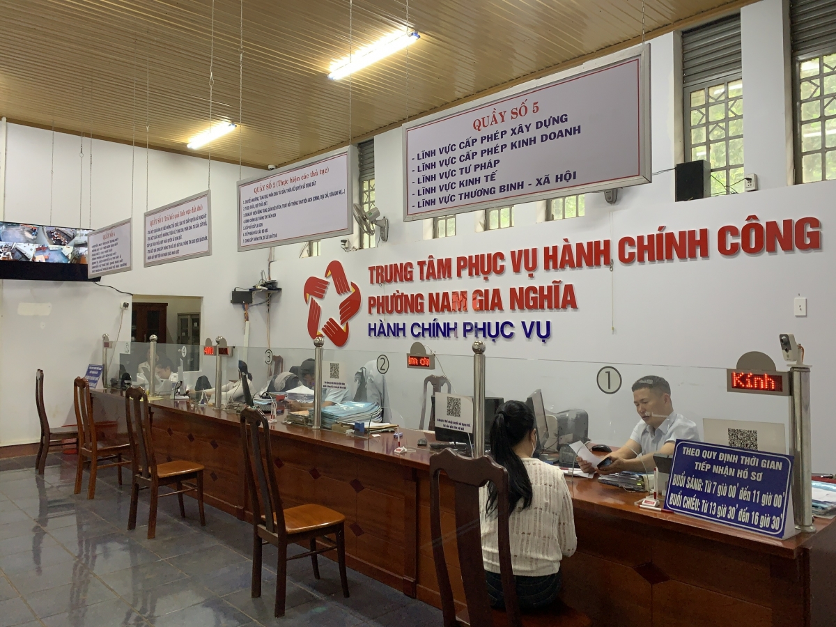 UBND tỉnh Lâm Đồng cần sớm chỉ đạo vấn đề con dấu của cơ quan chuyên môn để giải quyết hồ sơ, thủ tục giấy tờ đất đai của người dân nhanh chóng, thuận lợi.