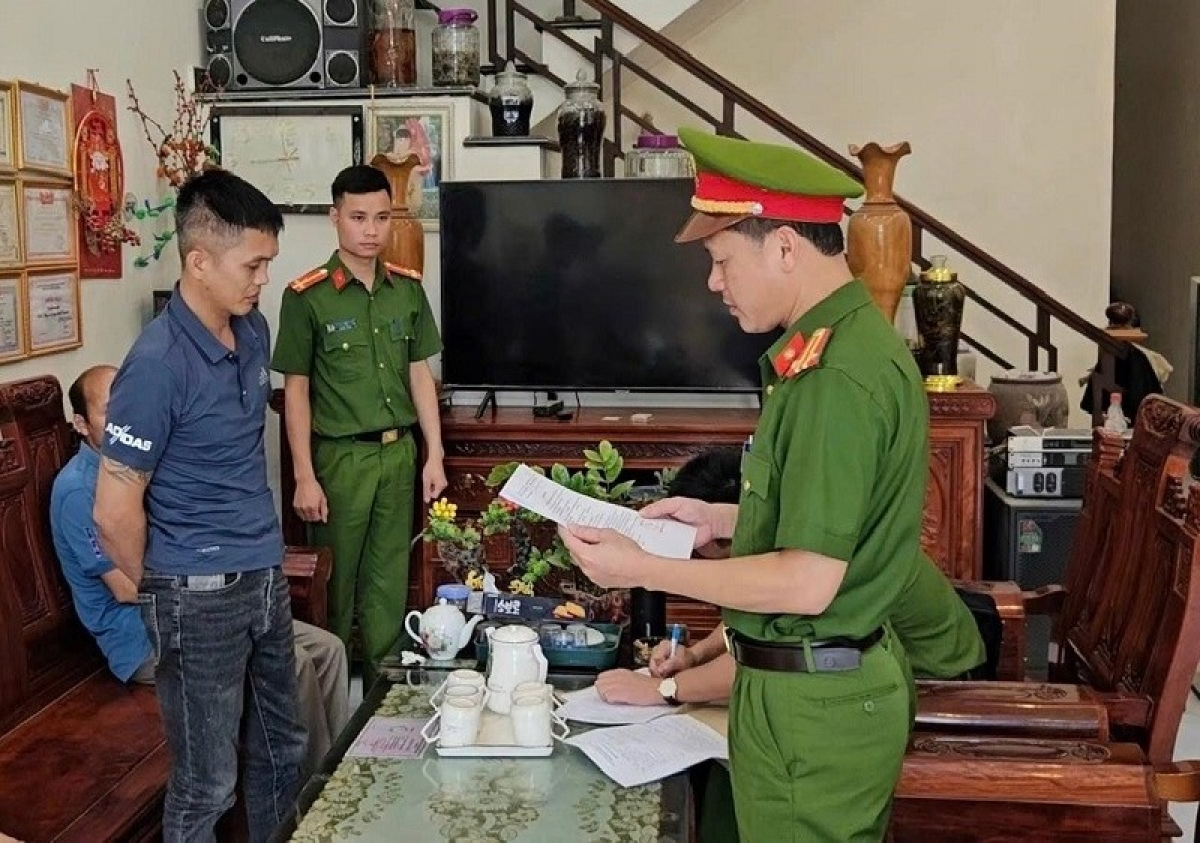 Thực hiện lệnh bắt đối tượng Lâm Văn Chung.
