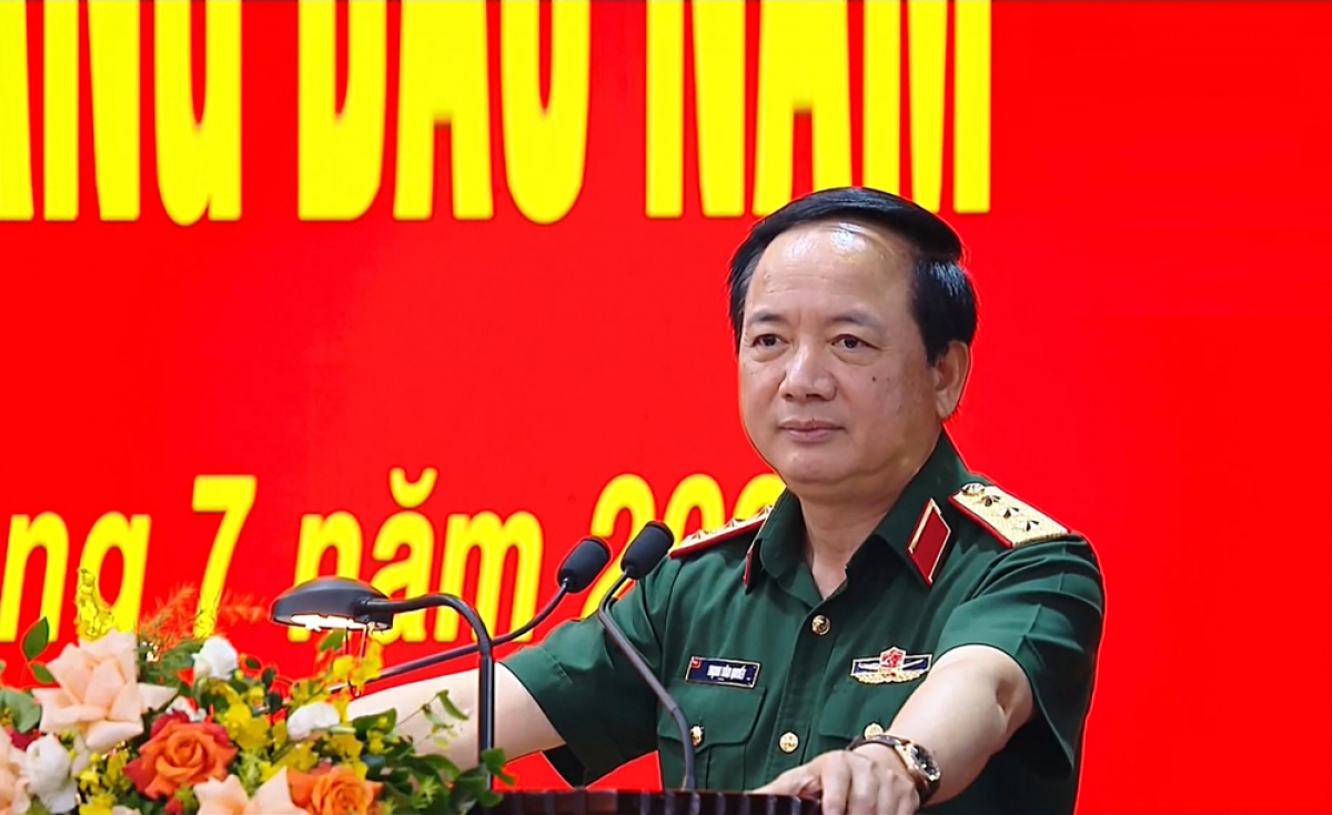 Thượng tướng Trịnh Văn Quyết phát biểu