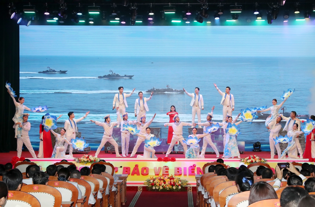 Tiết mục văn nghệ chào mừng