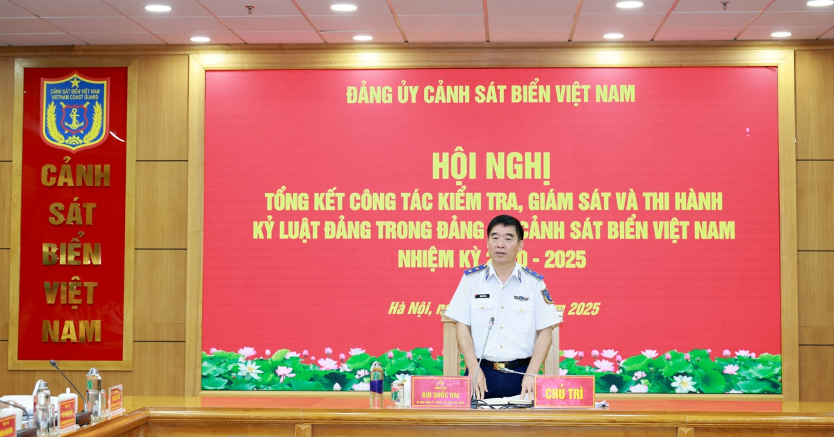 Trung tướng Bùi Quốc Oai - Bí thư Đảng ủy, Chính ủy Cảnh sát biển Việt Nam kết luận Hội nghị