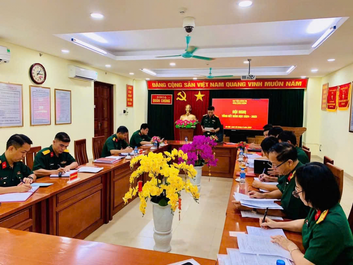 Hội nghị tổng kết năm học 2024-2025 khoa Quân chủng
