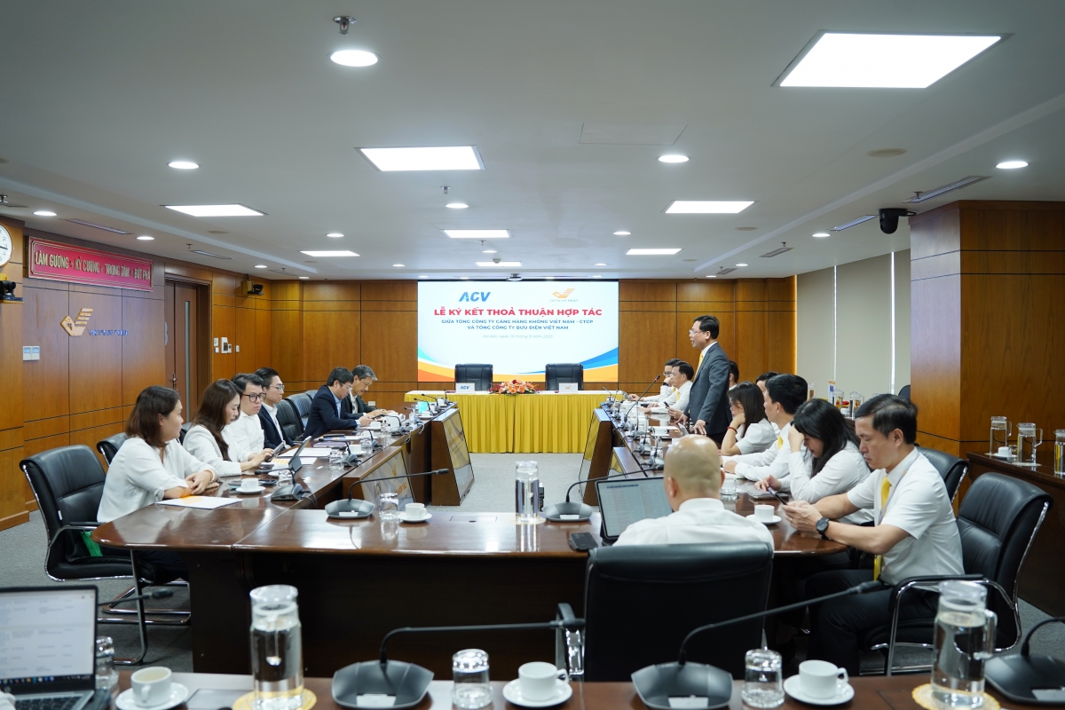 Vietnam Post hợp tác với ACV để cung ứng giải pháp logistics toàn diện