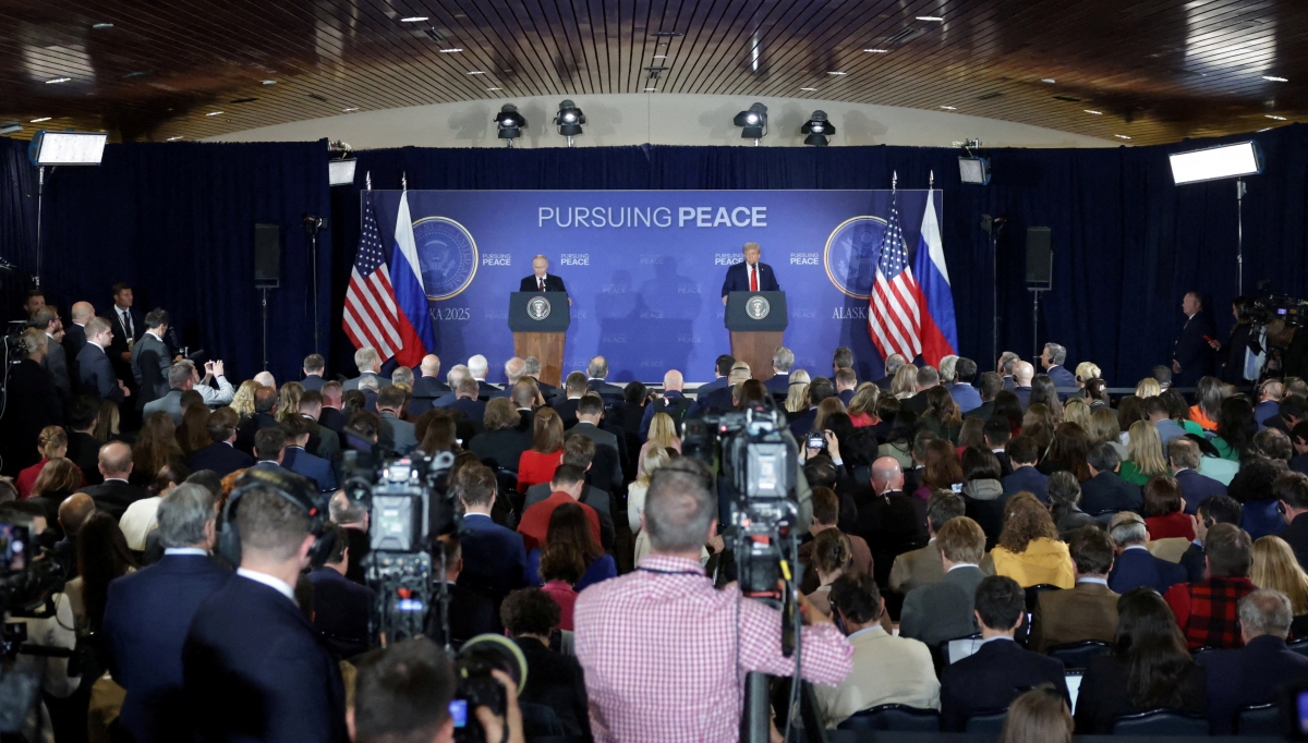Tổng thống Mỹ Donald Trump và Tổng thống Nga Vladimir Putin tại cuộc họp báo (Ảnh: Reuters)