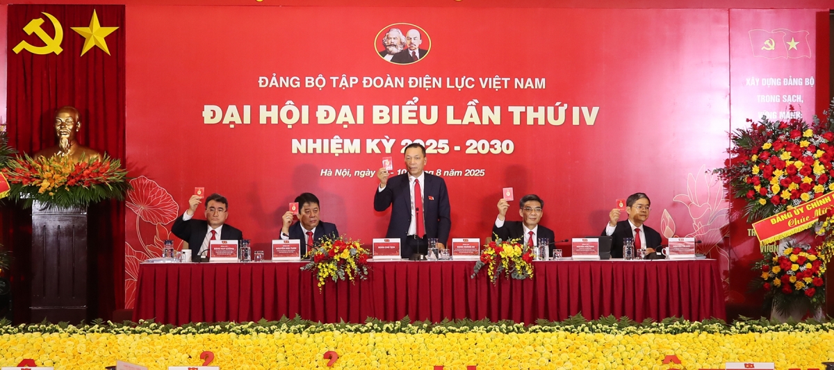 Đảng bộ Tập đoàn Điện lực Việt Nam (EVN) nhiệm kỳ 2025-2030 xác định ba khâu đột phá chiến lược để nâng cao năng lực lãnh đạo, chỉ đạo, thực hiện thắng lợi các nhiệm vụ chính trị, góp phần đảm bảo an ninh năng lượng quốc gia và sự phát triển của đất nước trong kỷ nguyên mới.