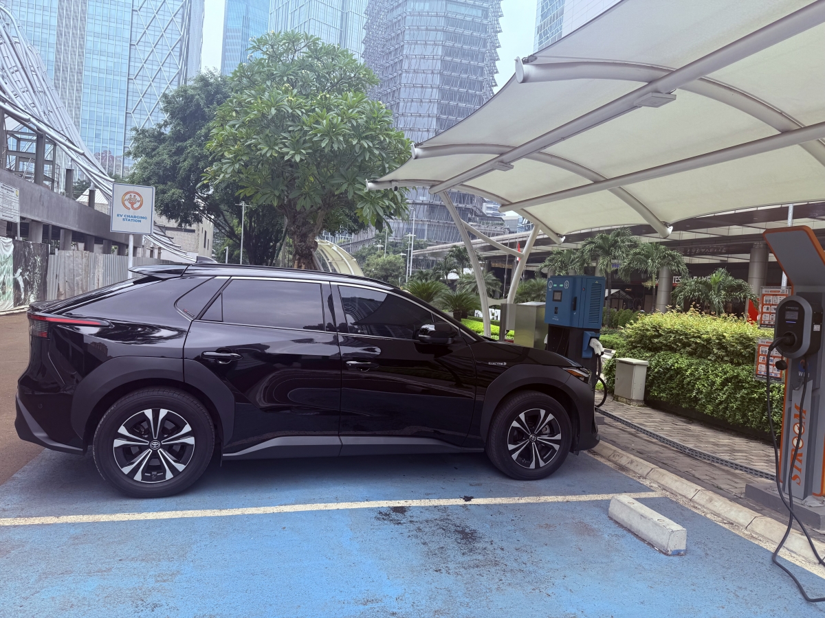 Một trạm sạc công cộng tại thủ đô Jakarta- VOV