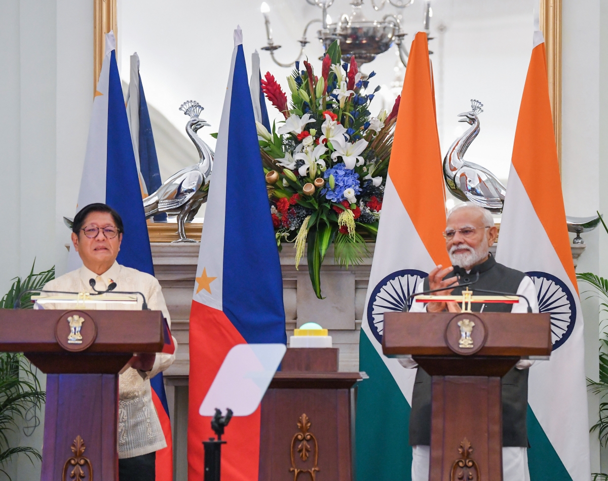Thủ tướng Narendra Modi và Tổng thống Philippines Ferdinand Marcos Jr. tại buổi Họp báo chung ở New Delhi ngày 5.8 (Ảnh ANI).