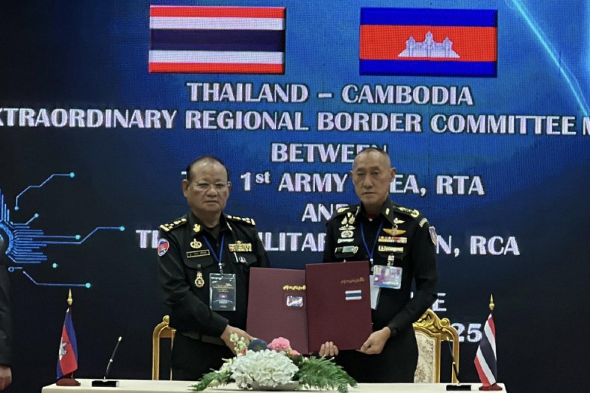Ảnh họp Ủy ban biên giới khu vực giữa Quân khu 1 của Thái Lan và Quân khu 5 của Campuchia - Nguồn Bangkok Post