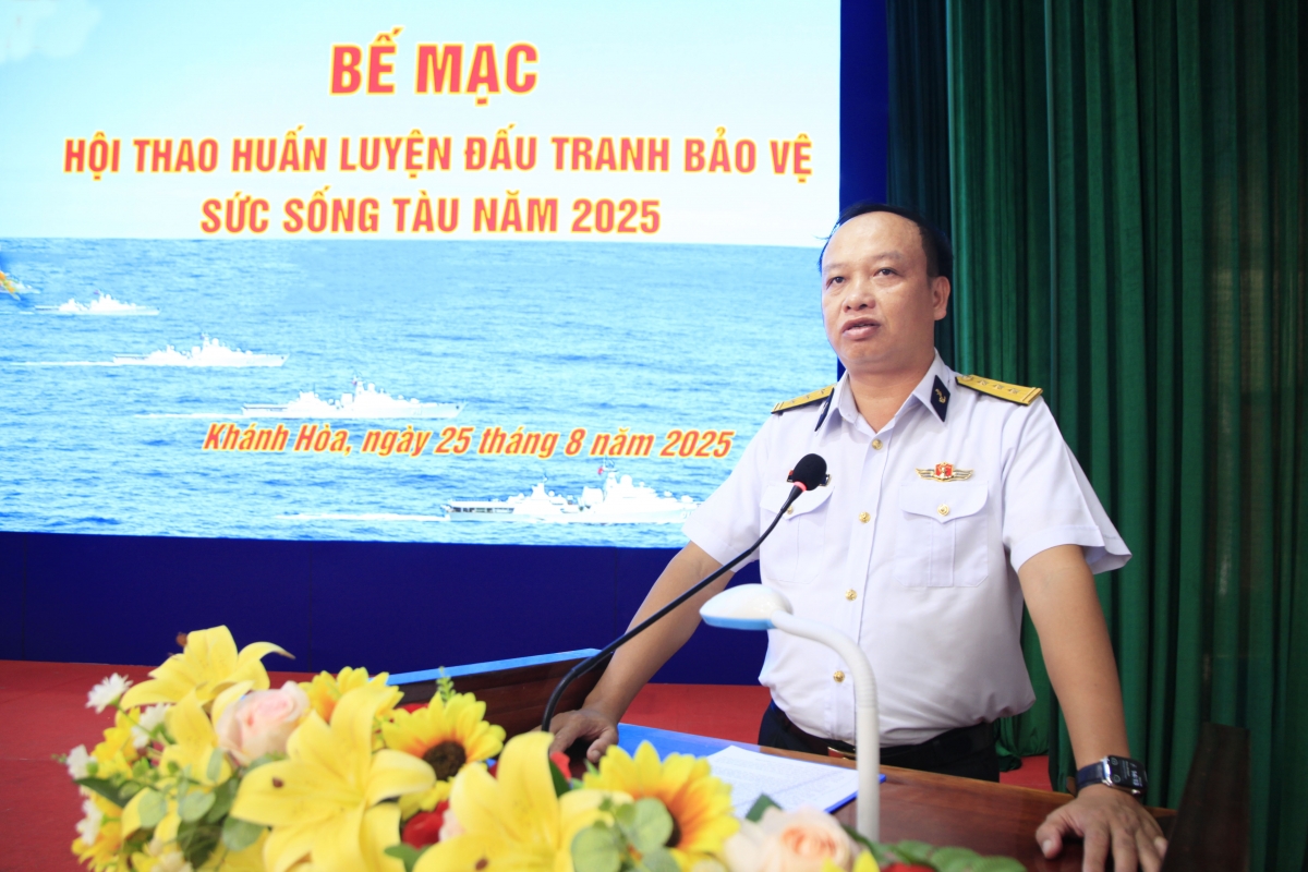Thượng tá Trần Văn Vương, Lữ đoàn trưởng phát biểu bế mạc.