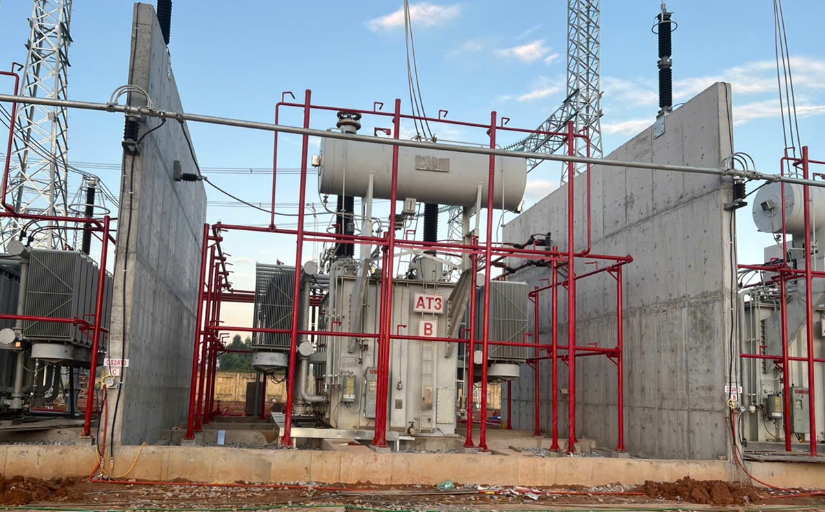 Máy biến áp AT3 tại Trạm biến áp 500kV Việt Trì