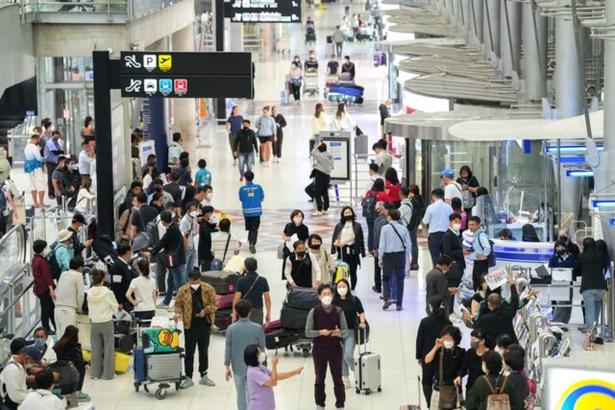 Ảnh minh họa - khách nước ngoài nhập cảnh tại sân bay Suvarnabhumi - Nguồn Reuters