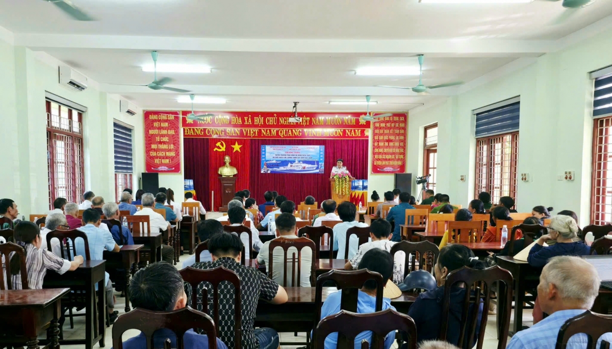 Quang cảnh buổi tuyên truyền