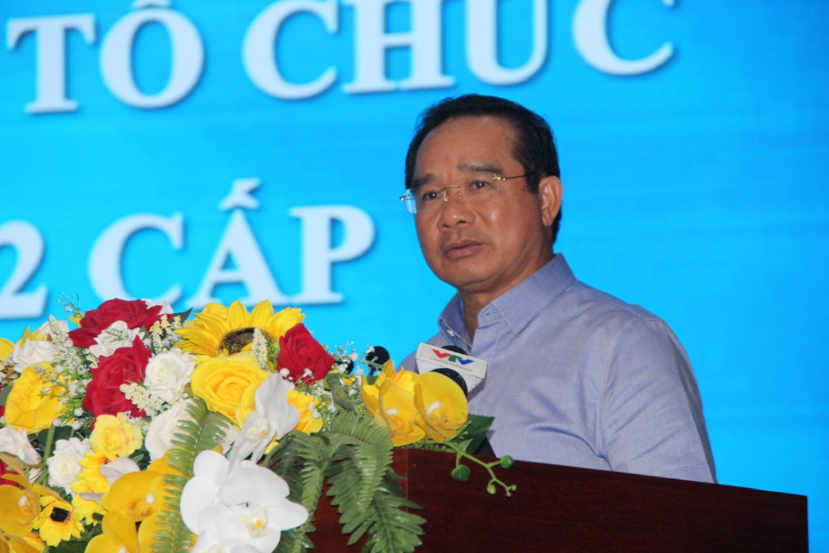 Chủ tịch UBND TPHCM yêu cầu các địa phương không để "cò" hồ sơ tồn tại.