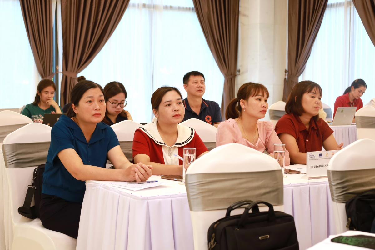 Các đại biểu tham gia hội thảo We4AG