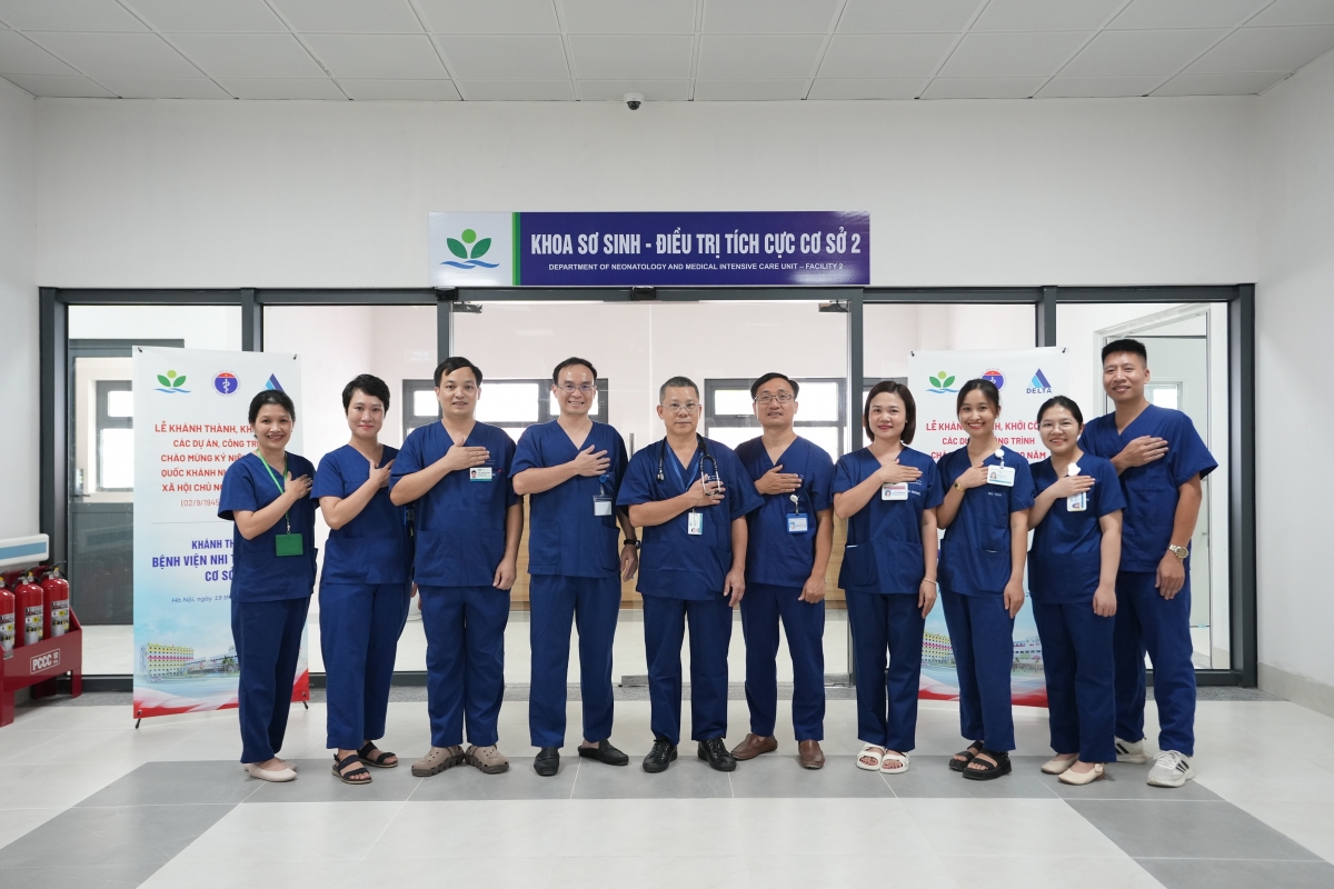 Đội ngũ thầy thuốc có trình độ chuyên môn sẵn sàng tiếp nhận bệnh nhi khi BV chính thức vận hành