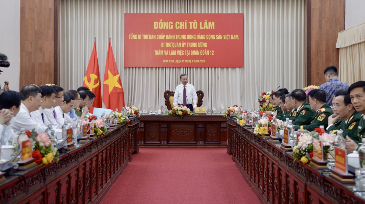 TBT Tô Lâm chủ trì buổi làm việc với Quân đoàn 12, Bộ Quốc phòng.