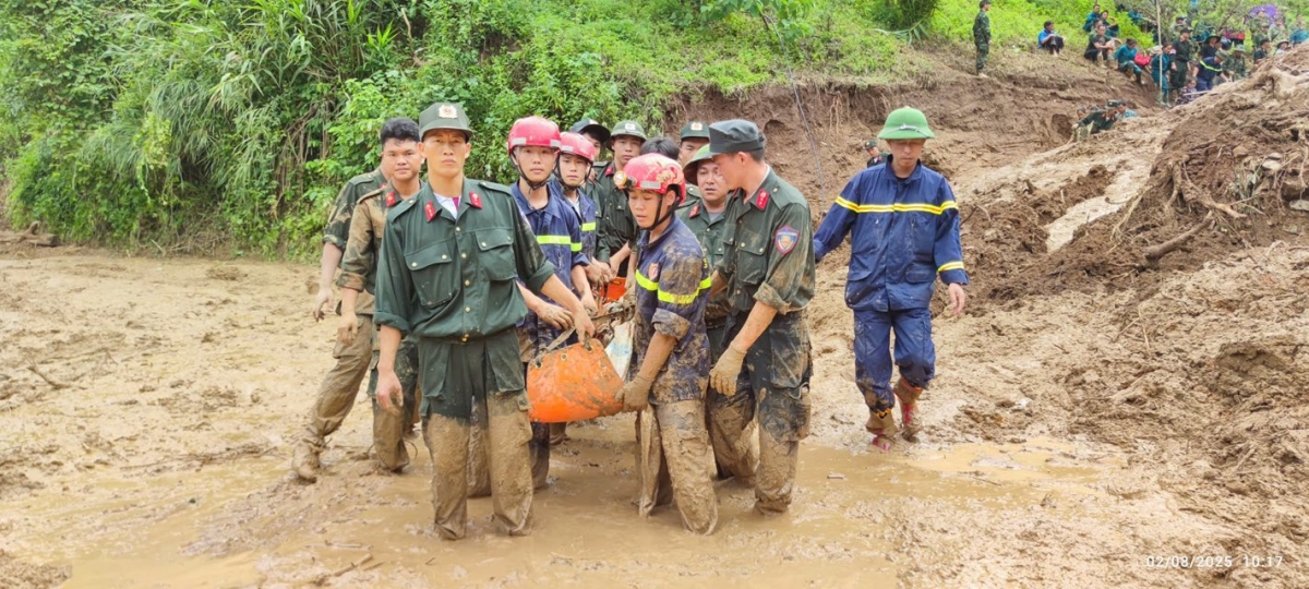 Hai xã chịu thiệt hại nặng nề nhất về người là Tìa Dình và Xa Dung, trong đó, xã Tìa Dình có 3 em nhỏ tử vong.