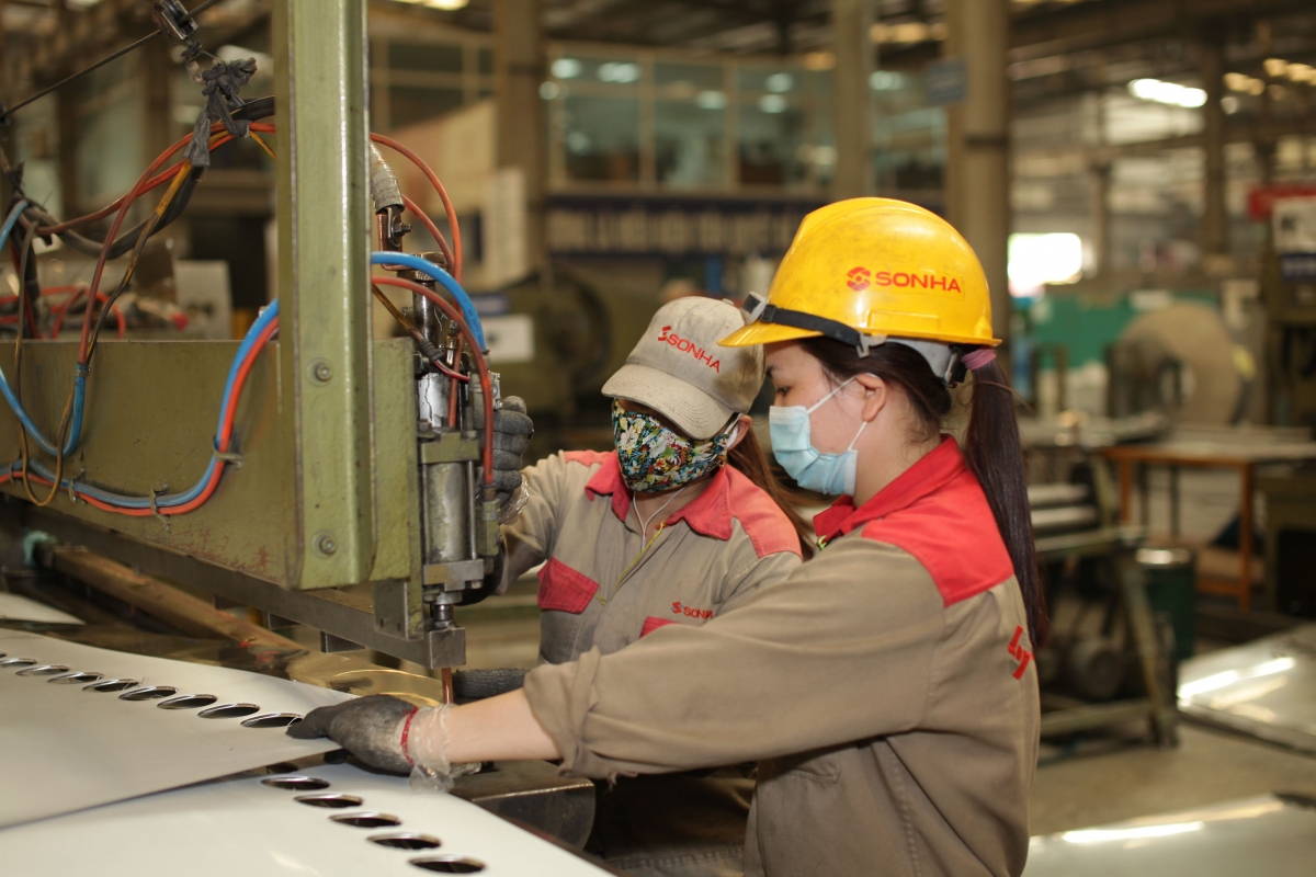 Cộng đồng doanh nghiệp Việt Nam luôn đồng hành cùng dân tộc, ngày càng khẳng định vai trò quan trọng trong sự nghiệp phát triển và hội nhập quốc tế
