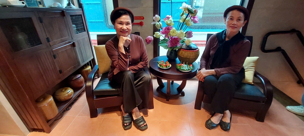 Không gian check in cổ kính pha nét hiện đại