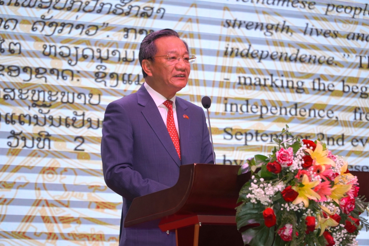 Đại sứ Việt Nam tại Lào Nguyễn Minh Tâm phát biểu tại Lễ kỷ niệm 80 năm Quốc khánh Việt Nam.