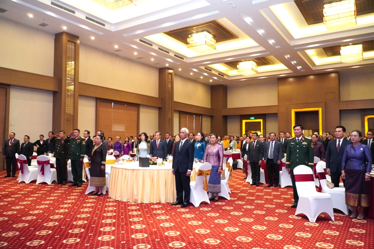 Lễ kỷ niệm 80 năm Quốc khánh Việt Nam diễn ra trong bầu không khí thắm tình hữu nghị, tràn đầy xúc động và tự hào.