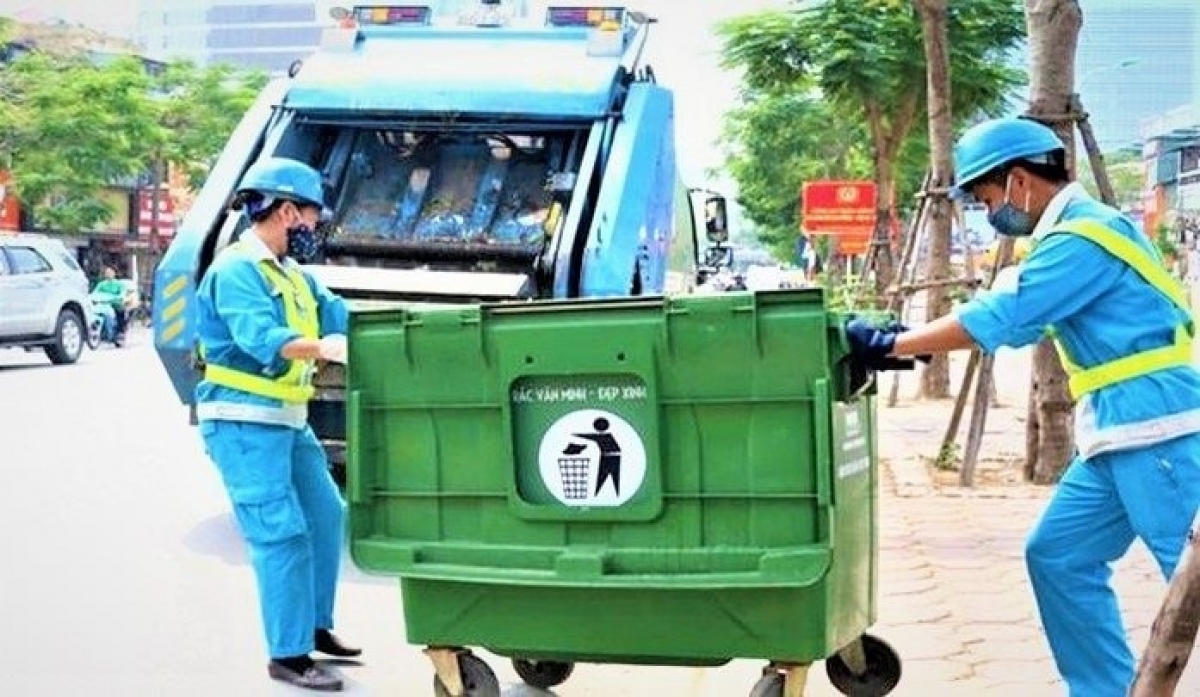 Thành phố Hà Nội khuyến khích các công ty vệ sinh môi trường tự động hóa, số hóa công tác vệ sinh môi trường.