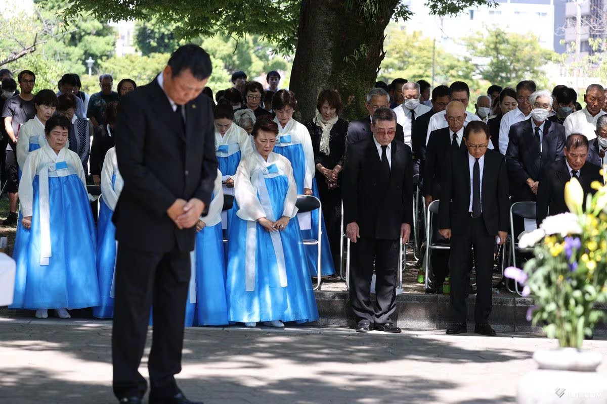 Một lễ tưởng niệm những nạn nhân người Hàn Quốc của bom nguyên tử tại Hiroshima (ảnh Jiji Press)