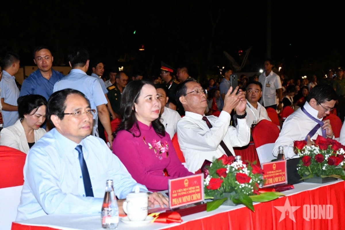 Thủ tướng Chính phủ Phạm Minh Chính dự điểm cầu thành phố Huế
