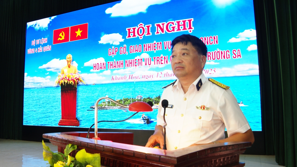 Thượng tá Bùi Xuân Bình, Chính Ủy Vùng 4 Hải quân phát biểu