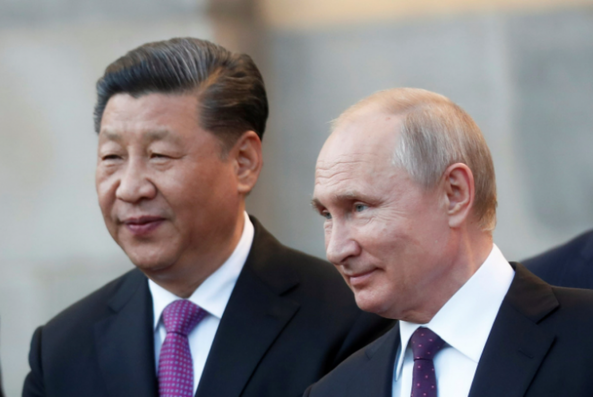 Tổng thống Nga Vladimir Putin và Chủ tịch Trung Quốc Tập Cận Bình. (Ảnh: Reuters)
