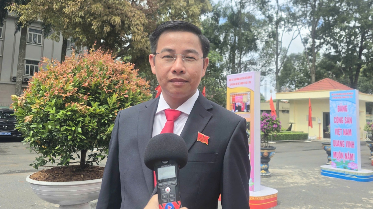 Ông Nguyễn Phi Hoàng, Bí thư Đảng ủy xã Phú Giáo