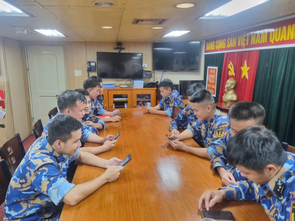 Cán bộ, chiến sĩ Tàu 18, Lữ đoàn 171 tham gia Cuộc thi