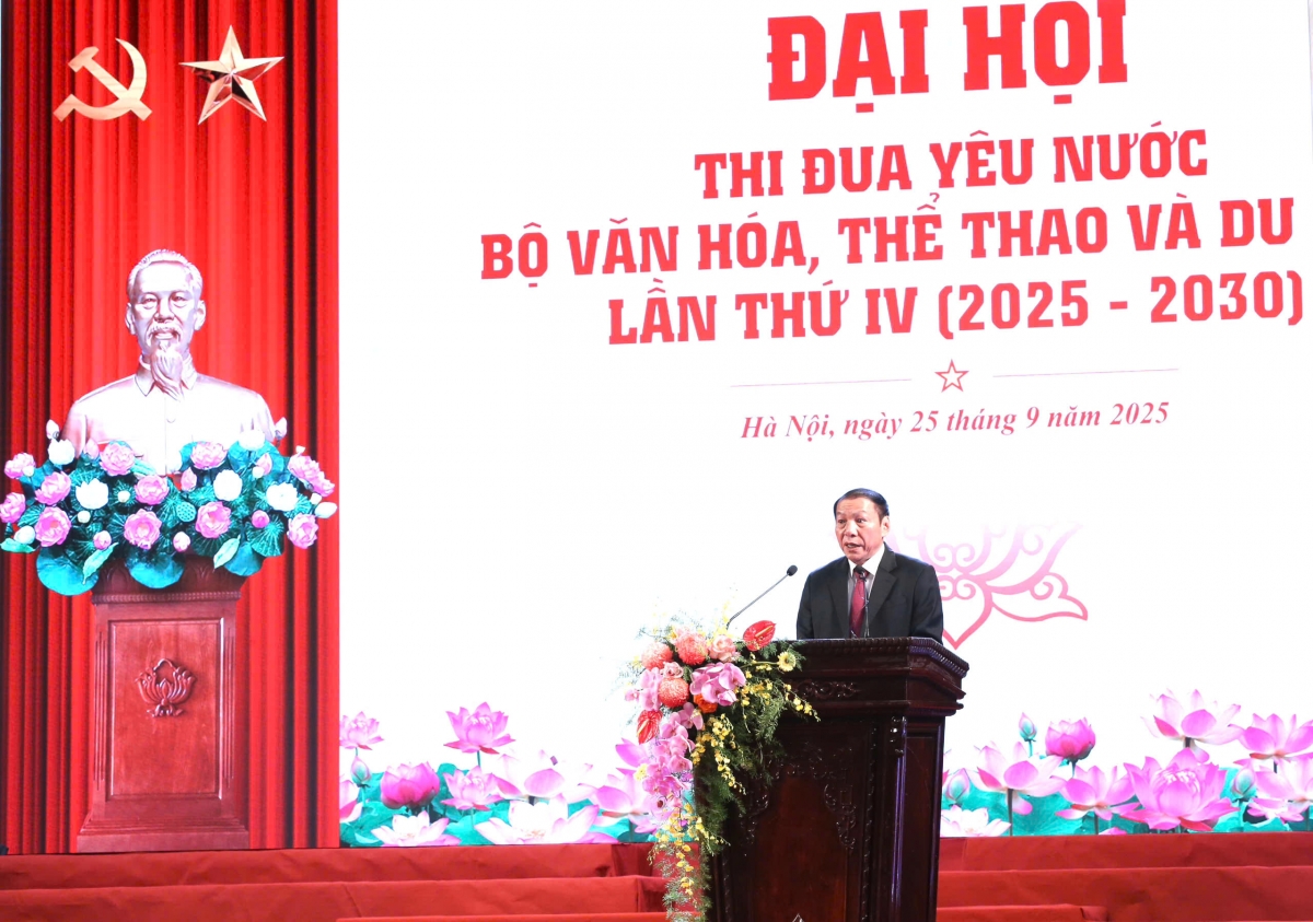 Bộ trưởng Bộ VHTTDL Nguyễn Văn Hùng (Ảnh: Trần Huấn)