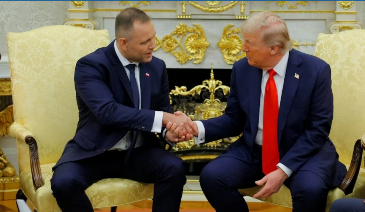 Tổng thống Ba Lan Karol Nawrocki và Tổng thống Mỹ Donald Trump. (Ảnh: Reuters)
