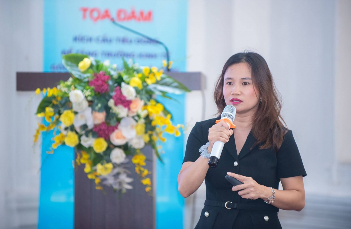 Bà Chu Thị Vân Anh, Phó Chủ tịch kiêm Tổng Thư ký Hiệp hội Bia-Rượu-Nước giải khát Việt Nam phát biểu