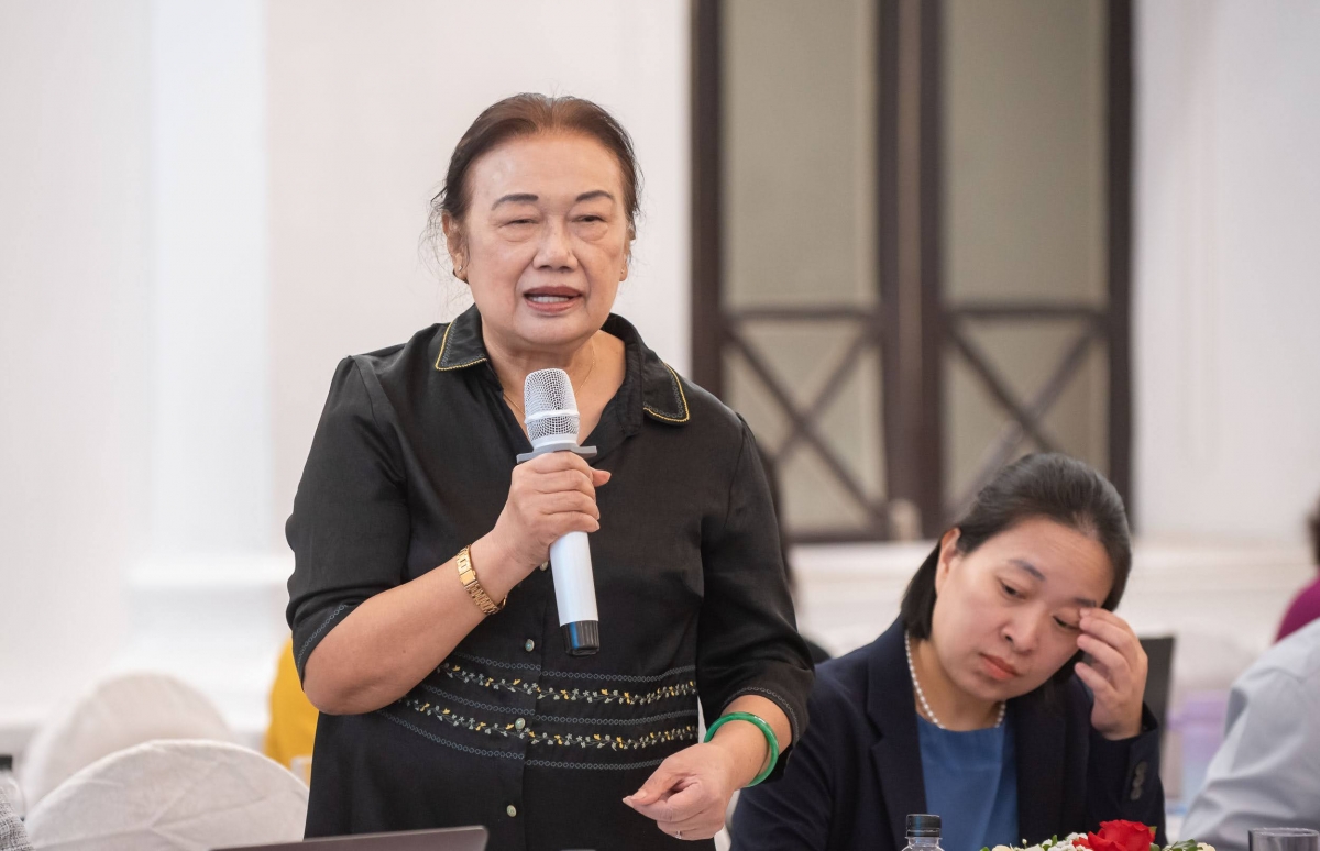 Chủ tịch Hội Tư vấn Thuế Việt Nam Nguyễn Thị Cúc nêu kiến nghị tại Tọa đàm