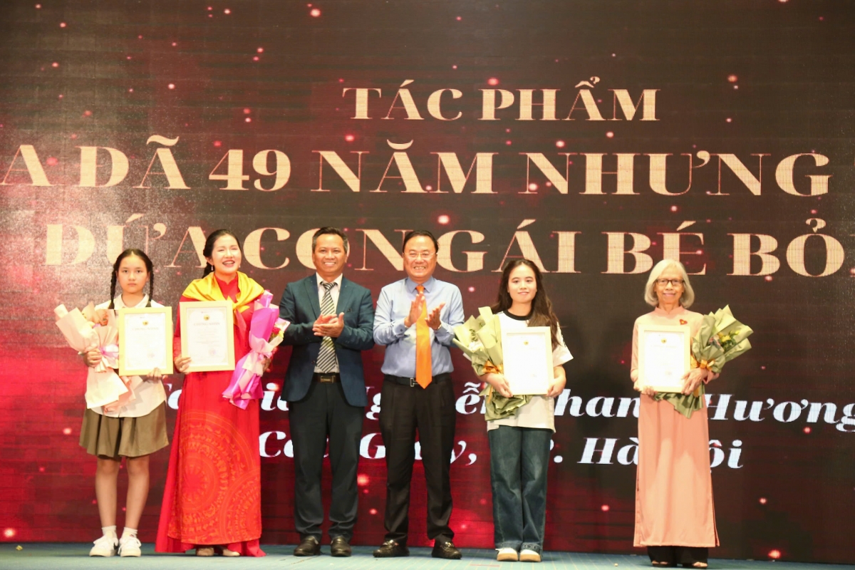 Cuộc thi viết “Cha và con gái” lần thứ III – năm 2025 khép lại với dư âm của nhiều câu chuyện xúc động